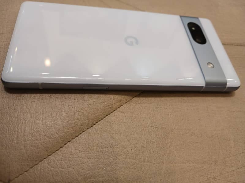 Google Pixel 7a 9
