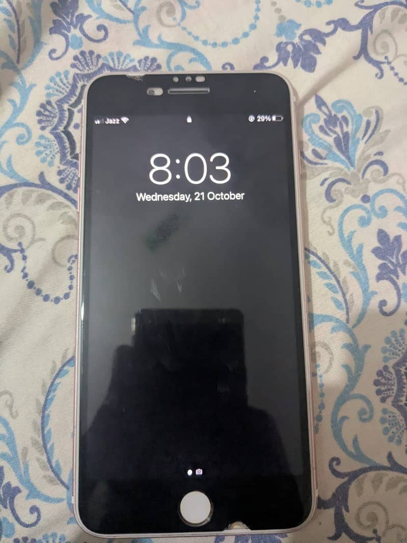 Apple iPhone 7 Plus 2