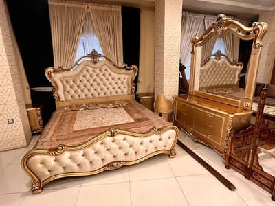 King size bed - double bed - wooden bed - Furnture - Bed set for sale
