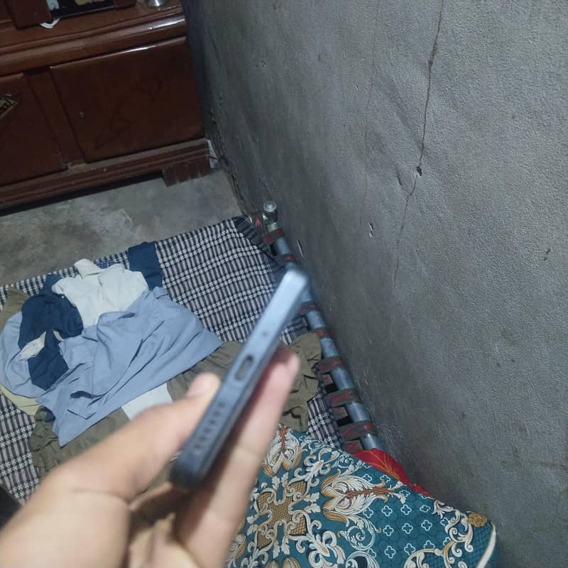 Xiaomi Redmi Note 13 Pro 3