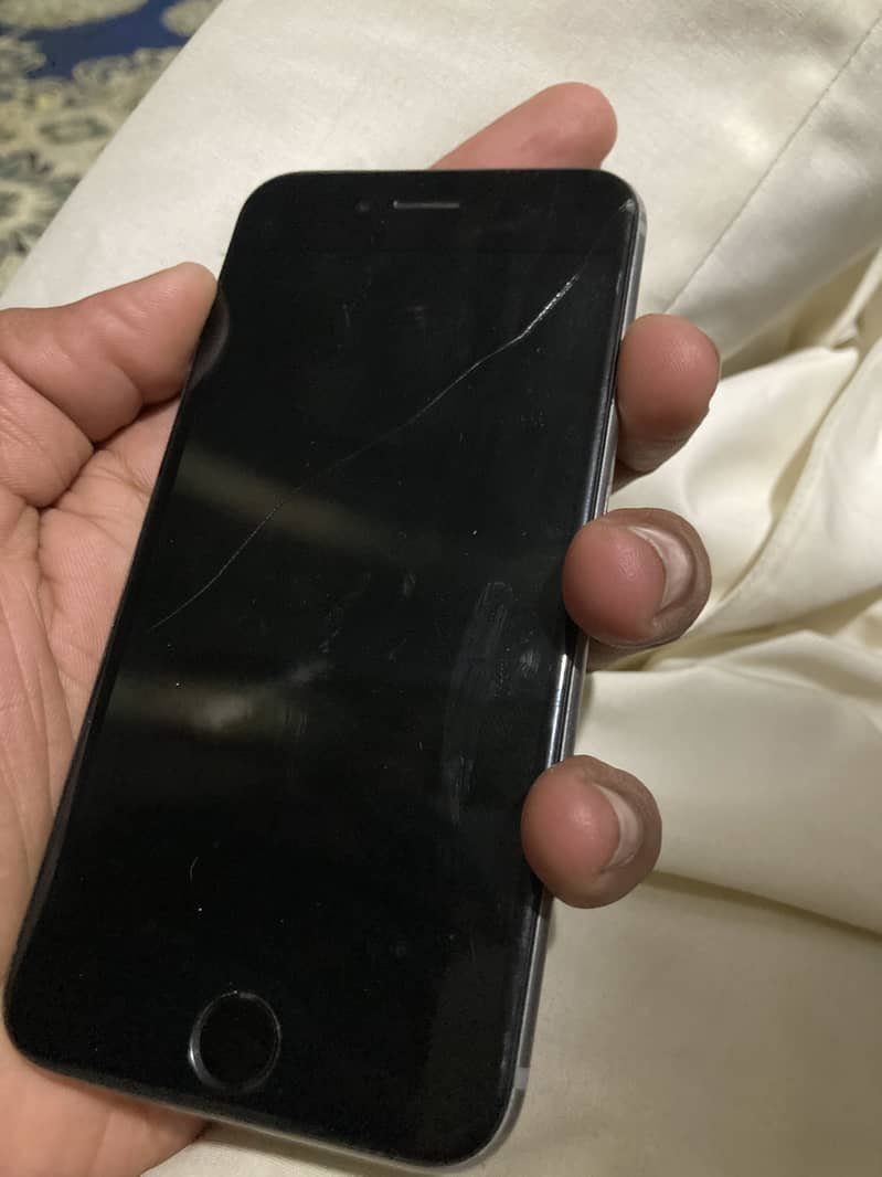 Apple iPhone 6 0