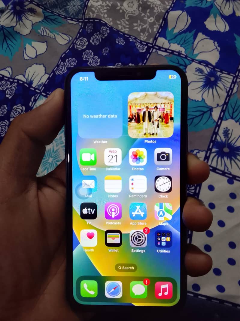 Apple iPhone X 3