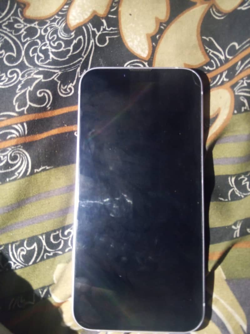 Apple iPhone 14 3