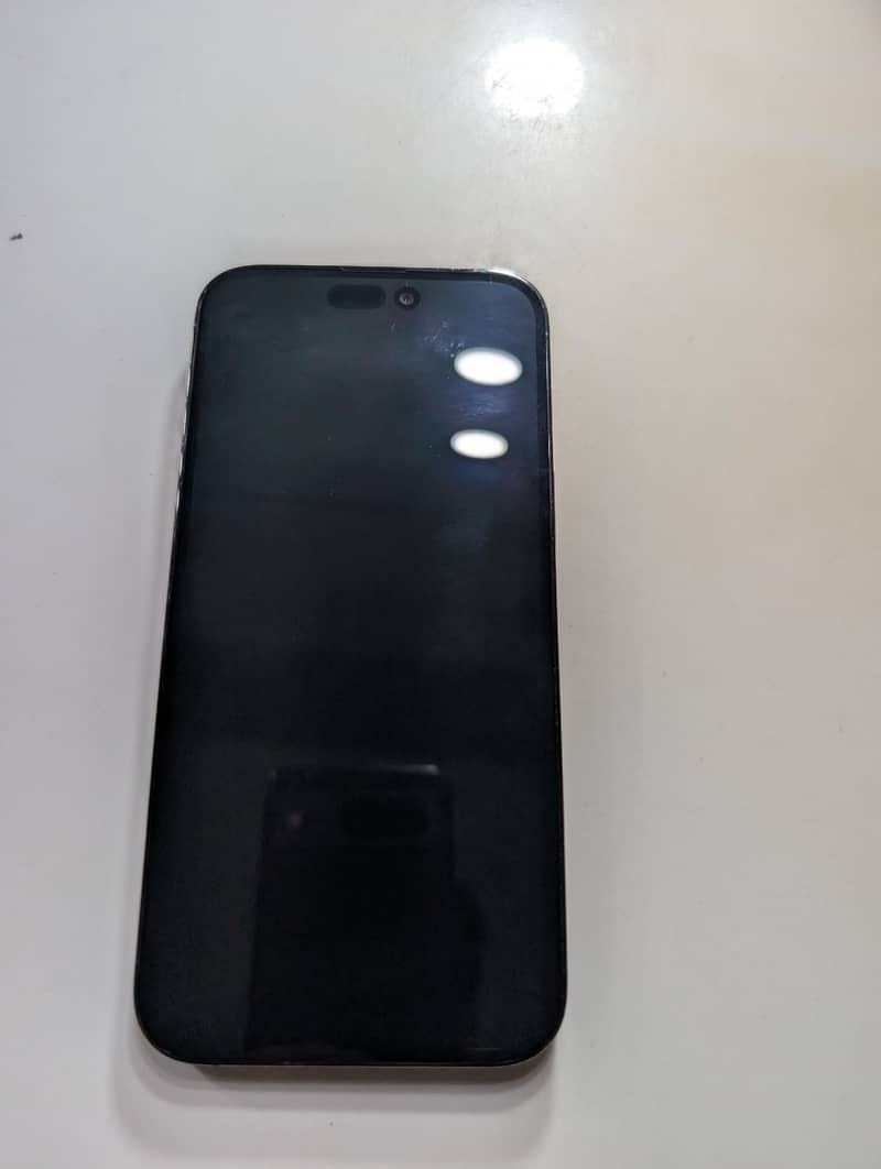 Apple iPhone 14 Pro Max 0