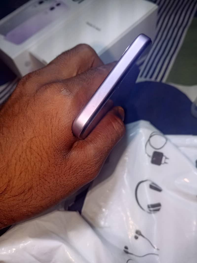 Realme C100i 5