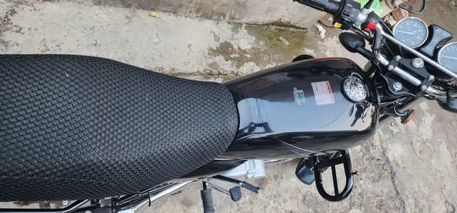 Suzuki GS 150 new bike