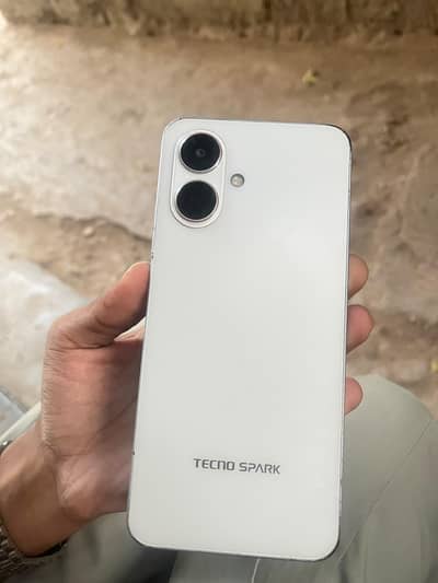 Tecno Spark Go
