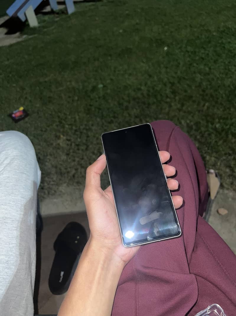 Google Pixel 7 5