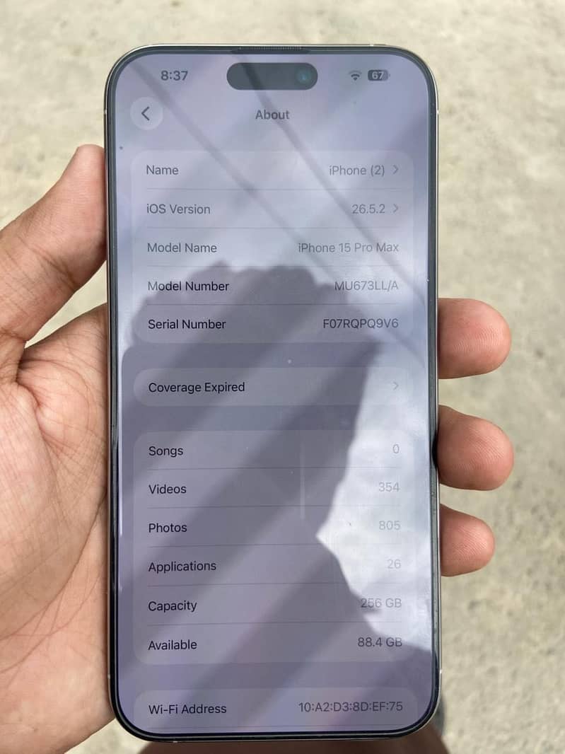 Apple iPhone 15 Pro Max 2