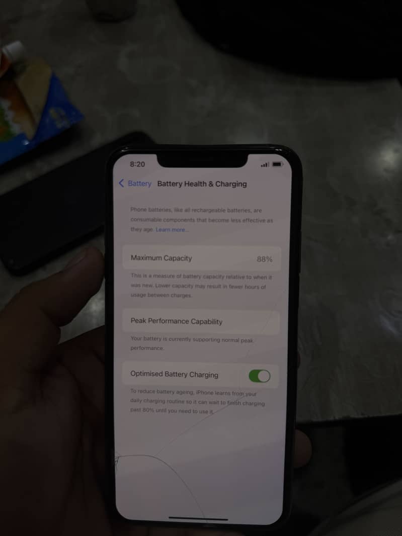 Apple iPhone XS Max 0
