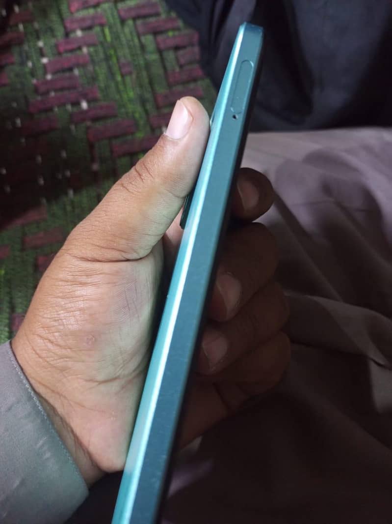 OPPO A78 2