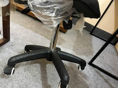 Office chair new long pump
