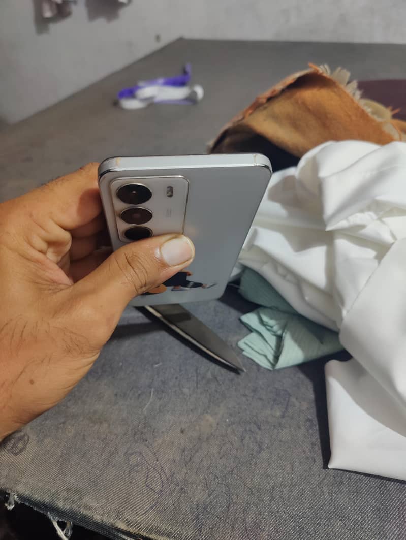 Realme C71 2