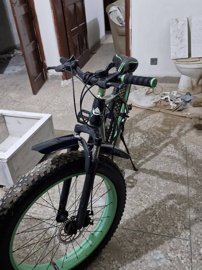 Fat tyre cycle imported 5