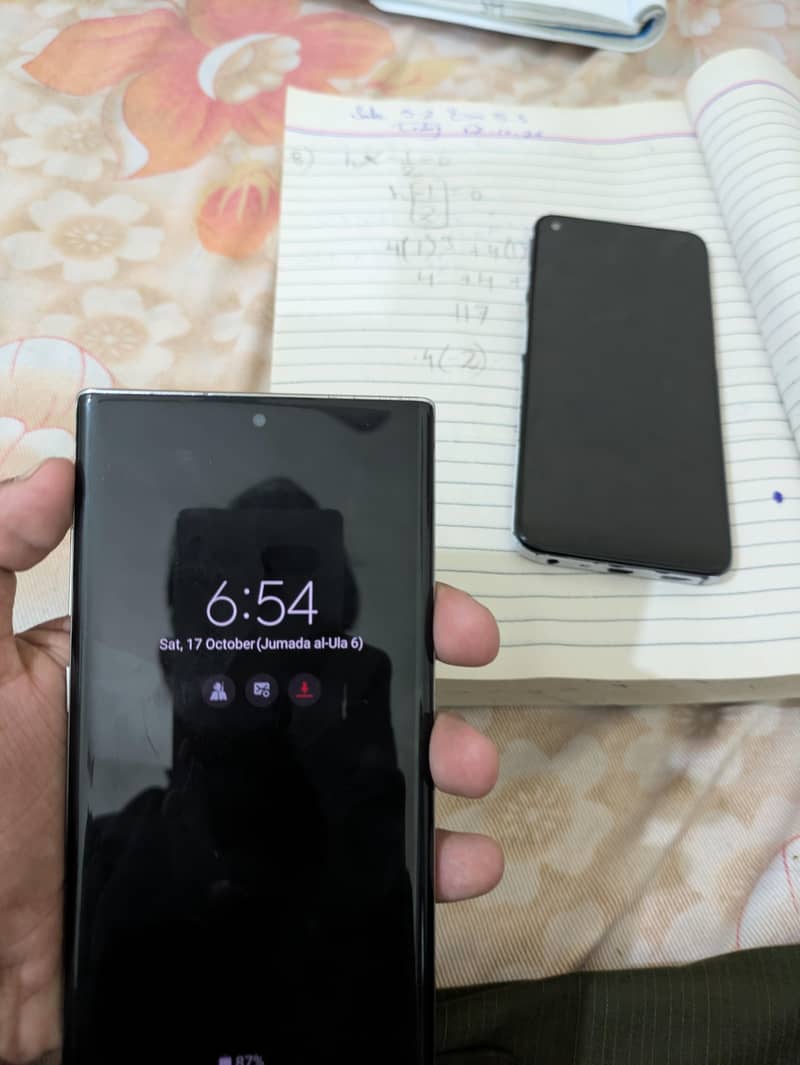 Samsung Mobile Note 10 Plus 5