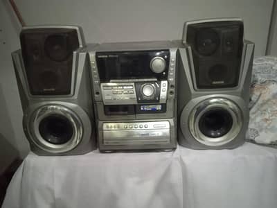Aiwa sound system hai power a rahi hai on Nahin ho raha