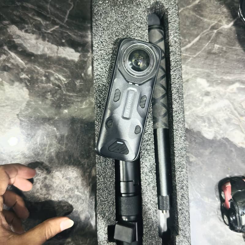 Insta 360 x4 2
