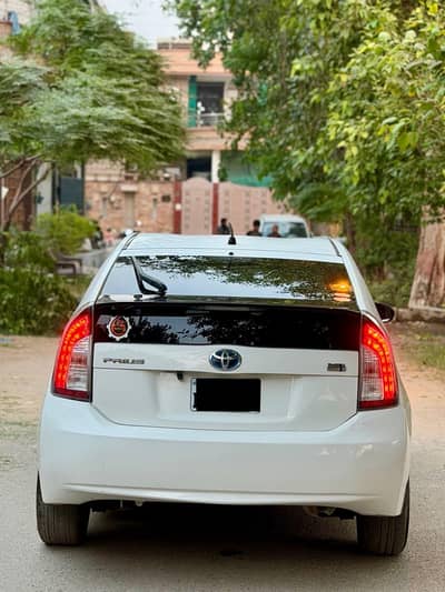 Toyota Prius 2011