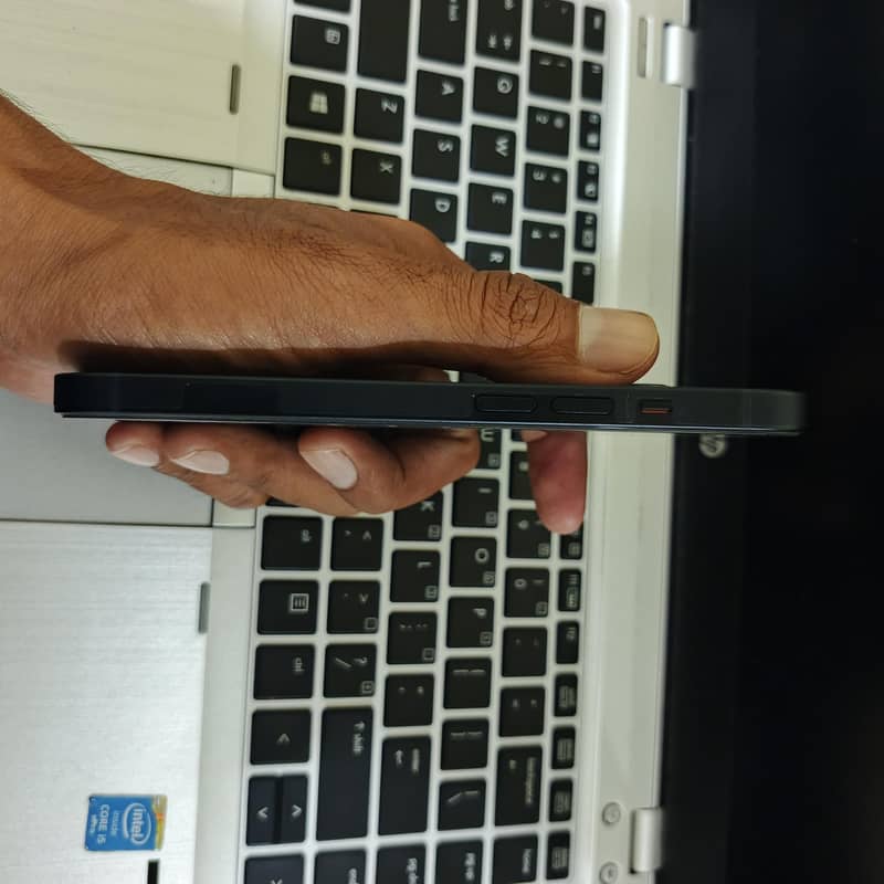 Apple iPhone 14 JV 2