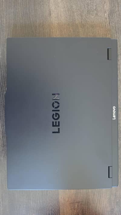 LENOVO LEGION 5I/RTX 5060 8GB DDR7/RYZEN 7 260/165HZ GAMING LAPTOP