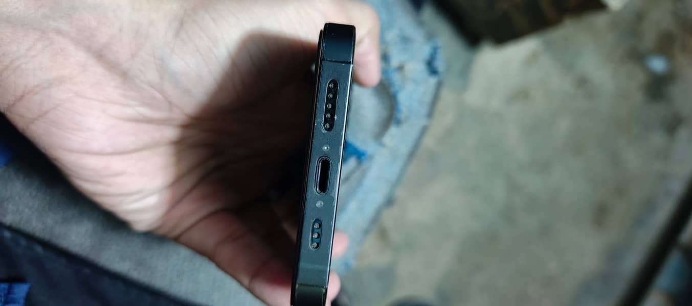 Apple iPhone 13 Pro 5