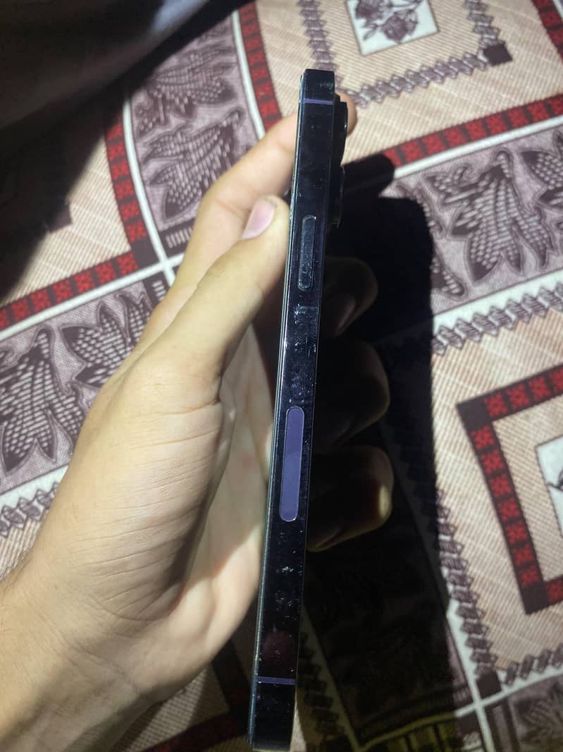 Apple iPhone 14 Pro Max 2