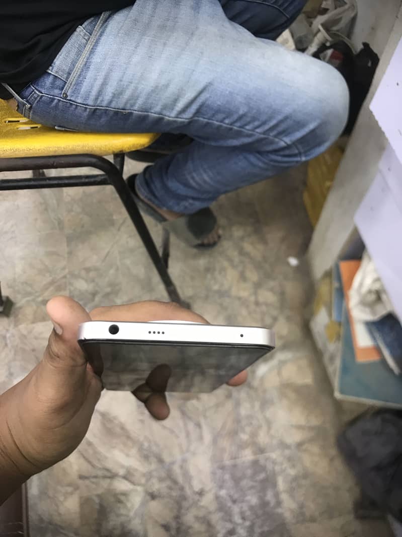 Realme 13 Plus 1