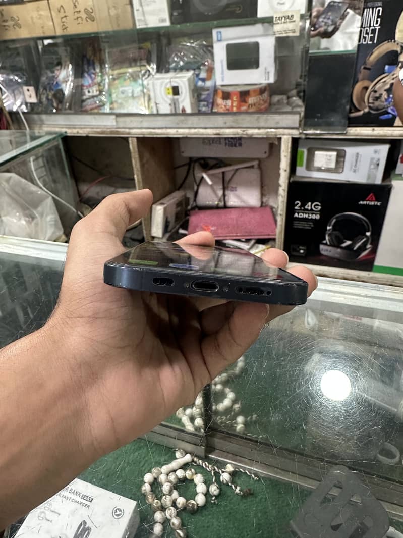 Apple iPhone 12 Pro 1