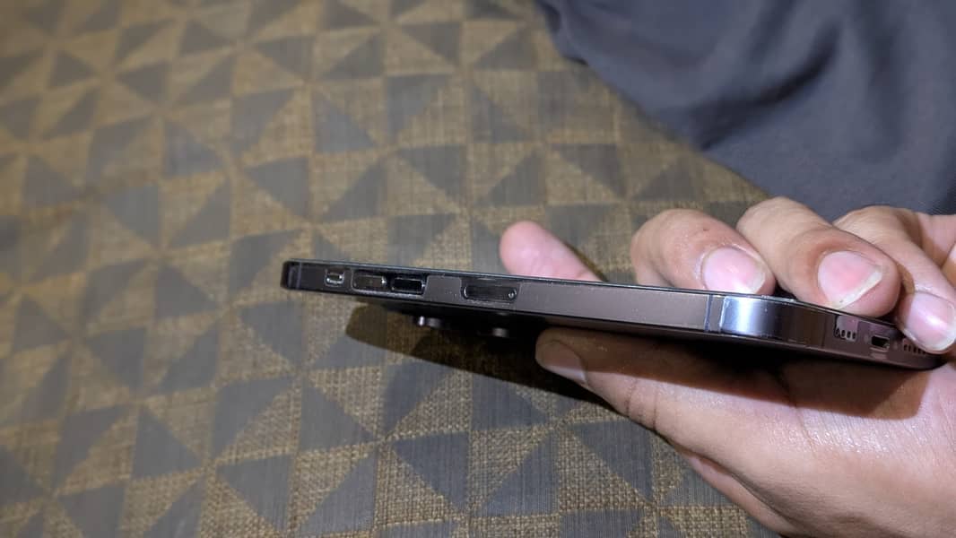 Apple iPhone 14 Pro Max 4