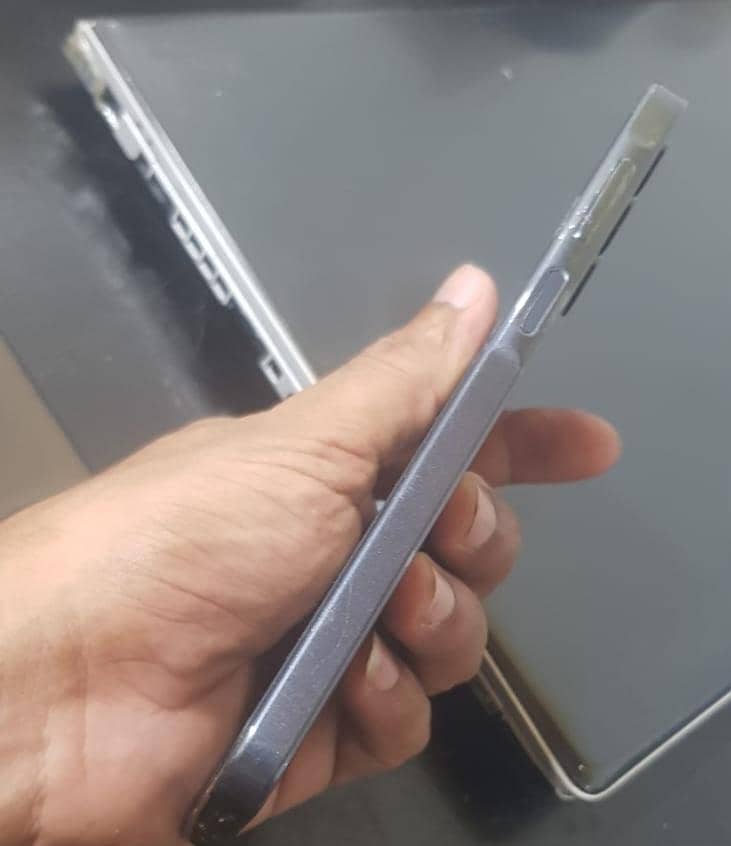 Samsung Mobile A16 5