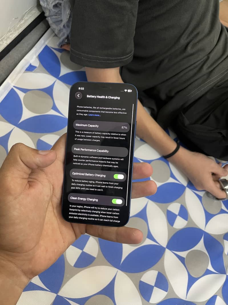 Apple iPhone 12 2