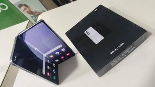 Samsung Mobile Z Fold 5