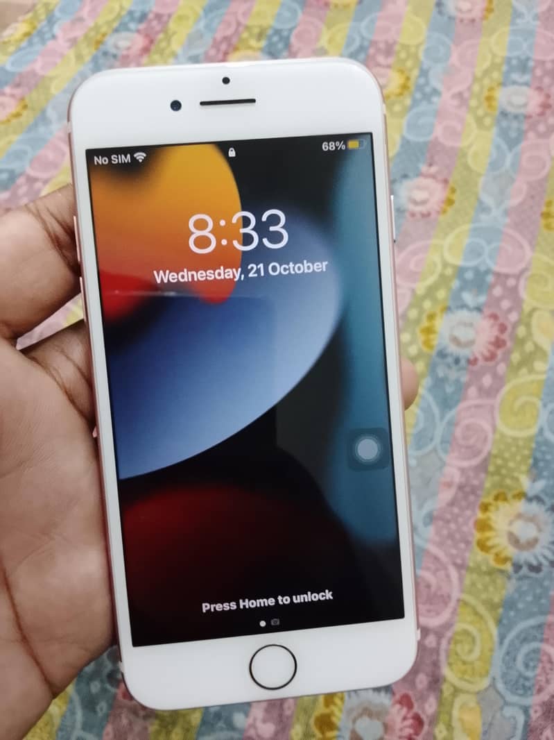 Apple iPhone 7 5