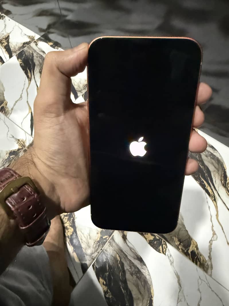 Apple iPhone 17 Pro Max 5