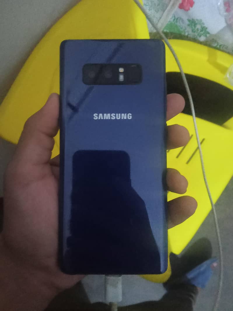 Samsung Mobile Note 8 1