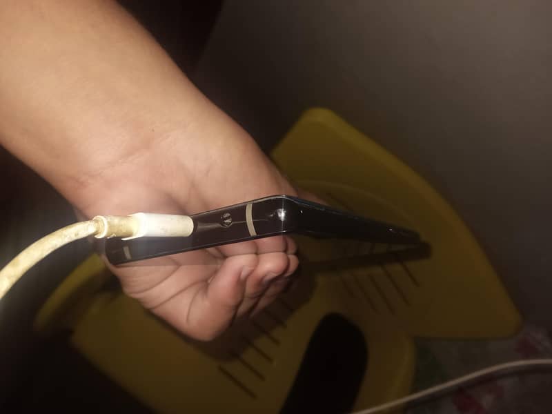 Samsung Mobile Note 8 3