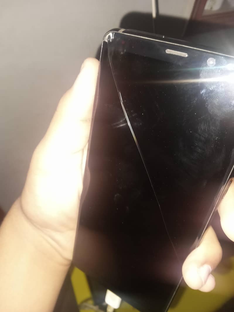 Samsung Mobile Note 8 6