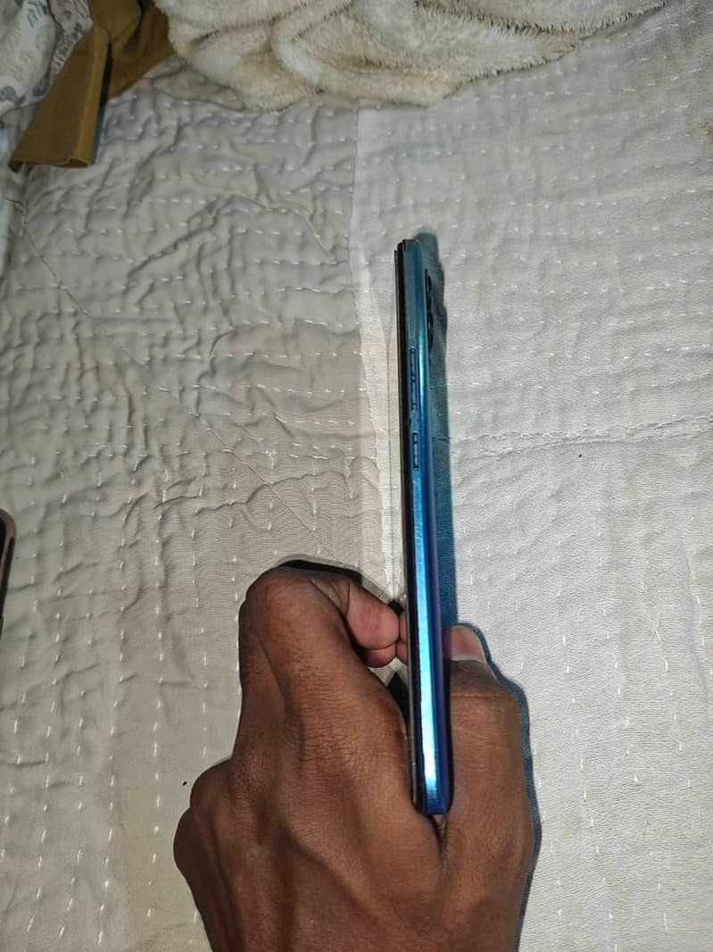 Realme 8 Pro 0
