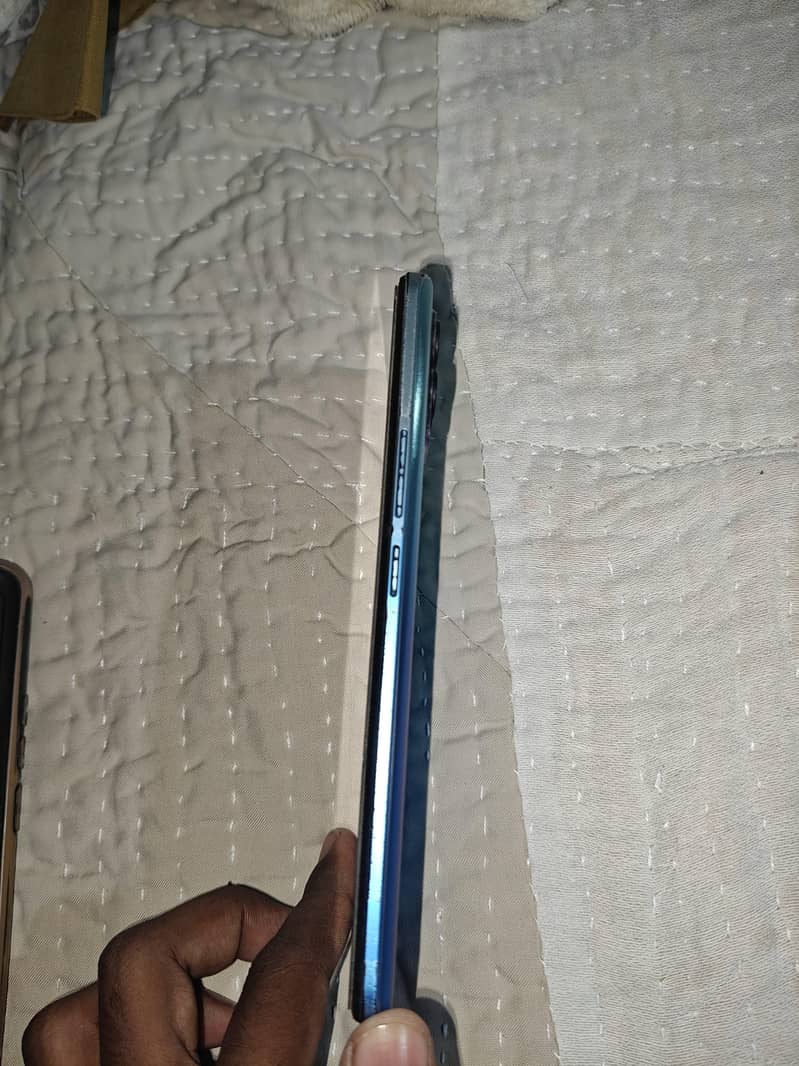 Realme 8 Pro 1