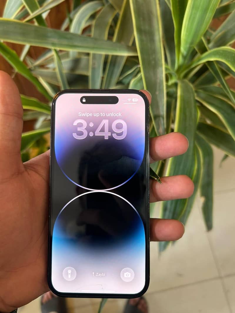 Apple iPhone 14 Pro 0
