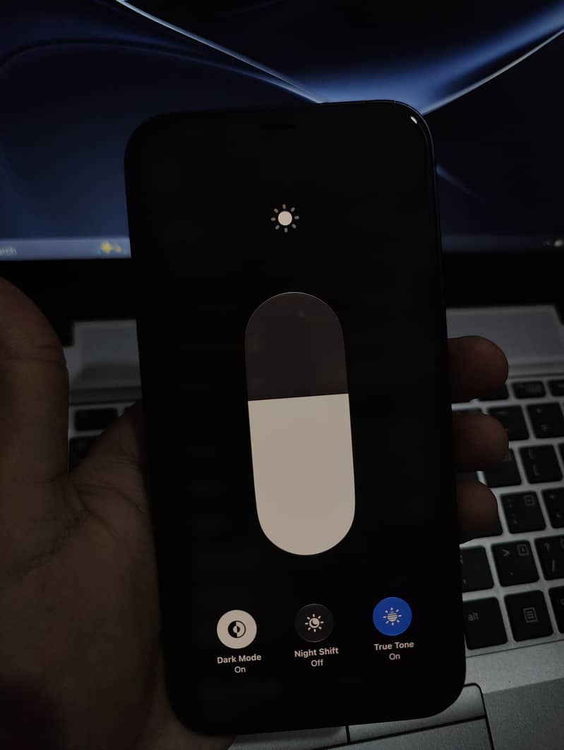 Apple iPhone 12 2