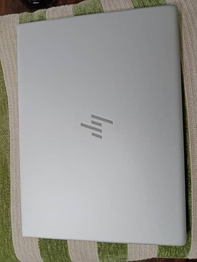 HP Elite Book 830 G6
