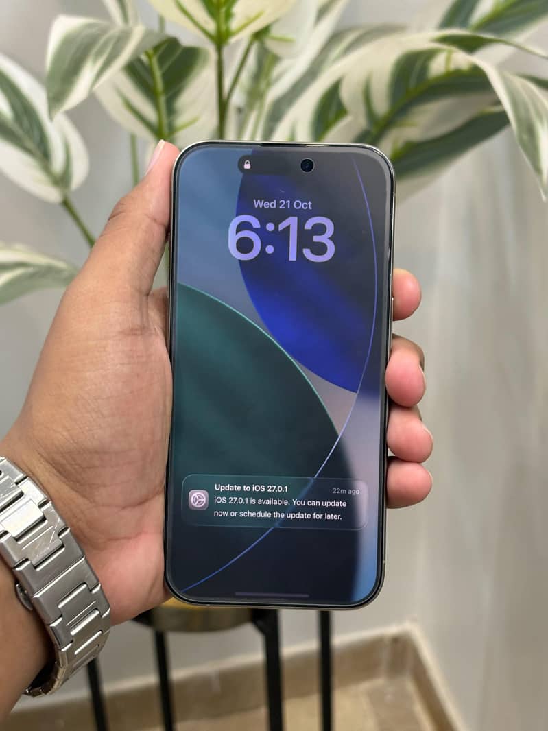 IPHONE 15 PRO 4