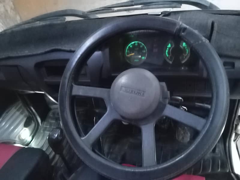 SUZUKI BOLAN (1990) 2