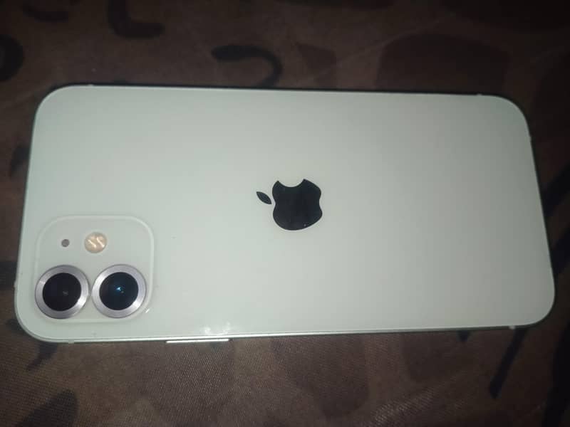 Apple iPhone 12 2