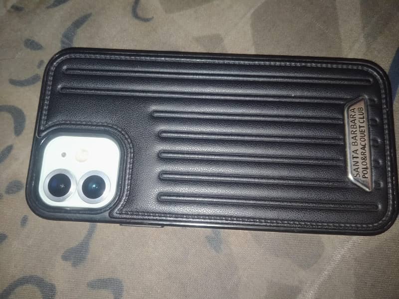 Apple iPhone 12 3