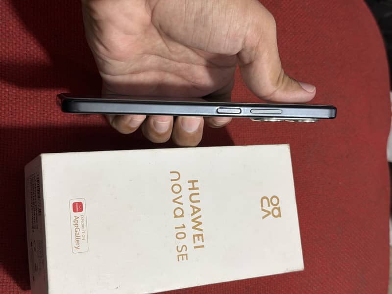 Huawei Nova 10 SE 3