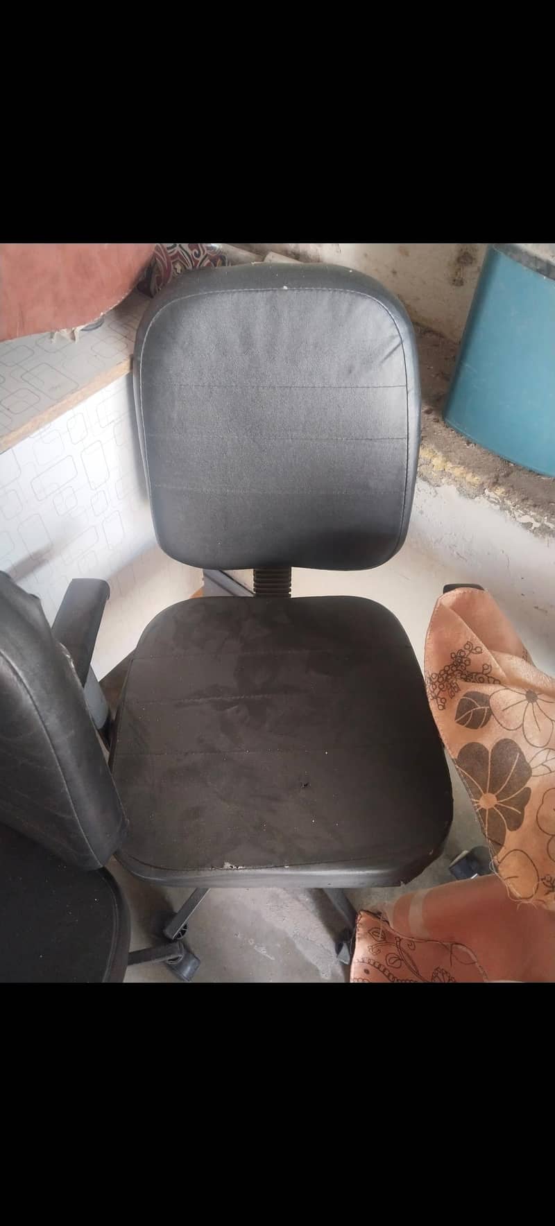 office chairs 1