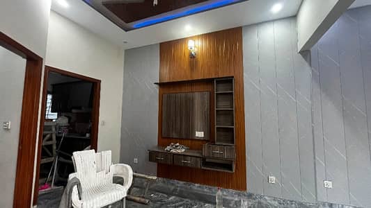 Good Prime Location 5 Marla Lower Portion For rent In Sabzazar Scheme