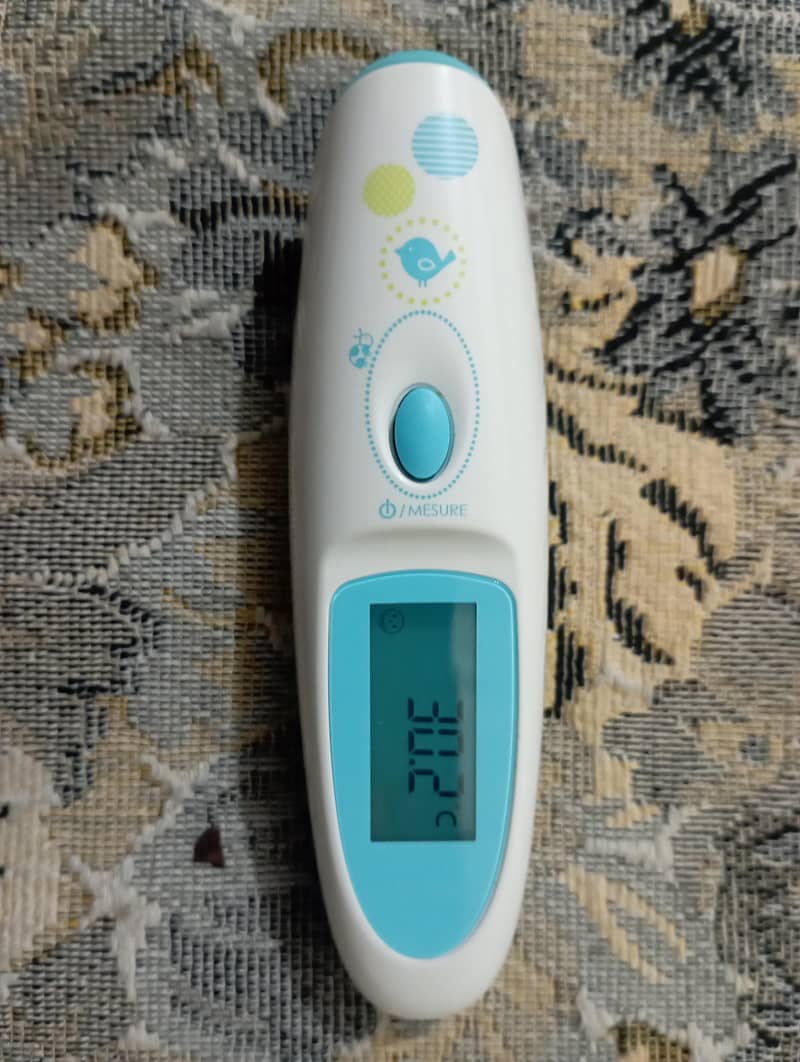 Digital infrared  Thermometer 0